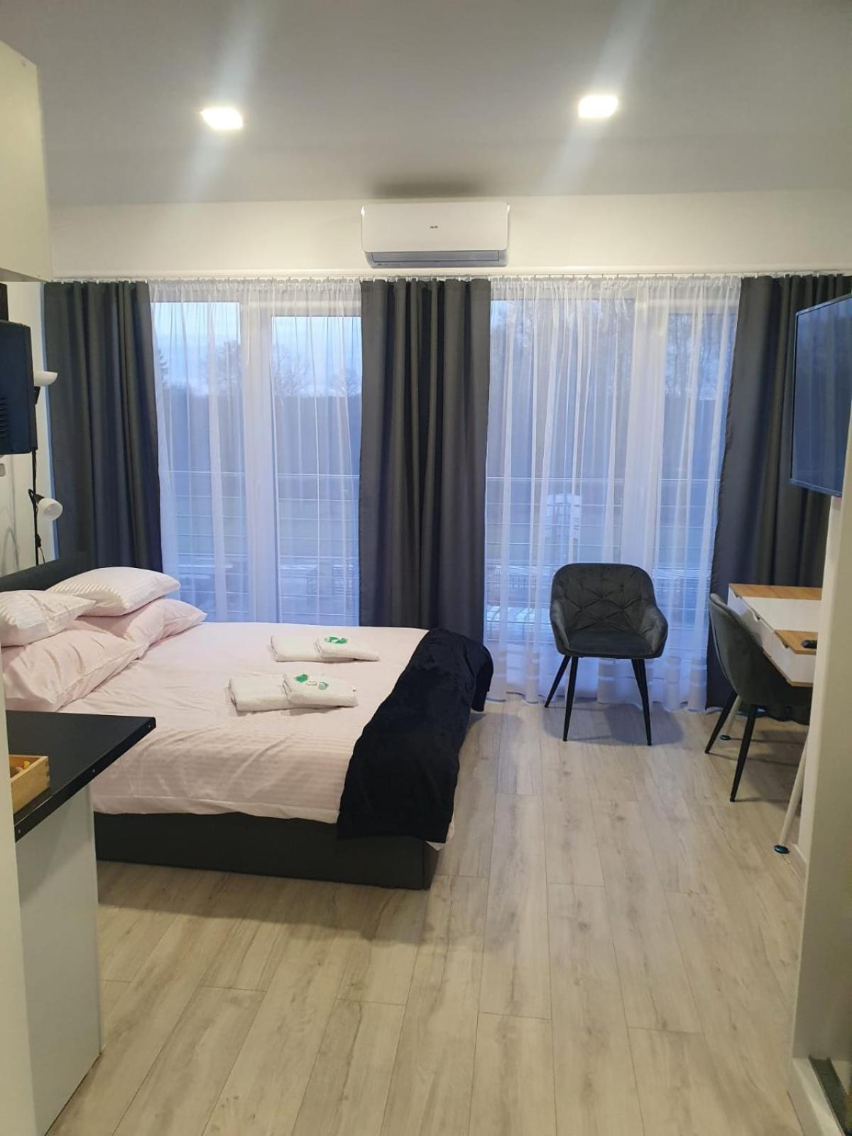 Comfort Stay, Ev, Parking โบเลสวาเวียส ภายนอก รูปภาพ